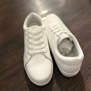 Sneakers white NEW
